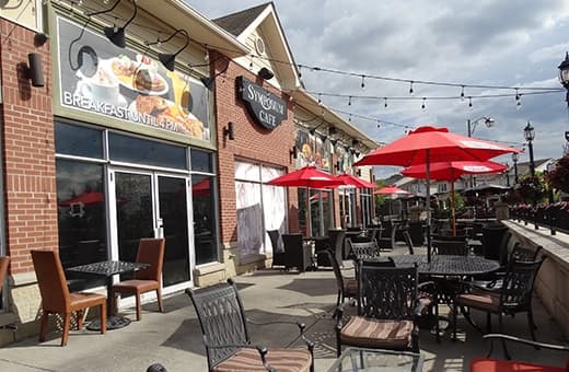 Cambridge Patio Symposium Restaurant