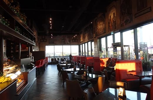 Oshawa Restaurants Interior Seating